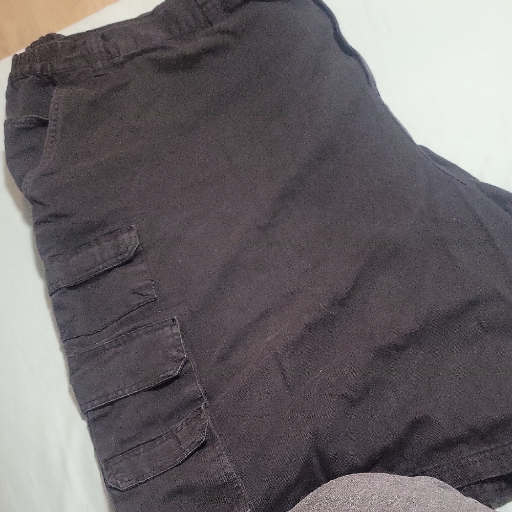 Black Cargo Shorts
